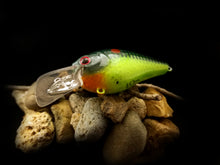 Load image into Gallery viewer, 2.5 Rattling Squarebill Fishtank Series &quot;Greenback Bass&quot;